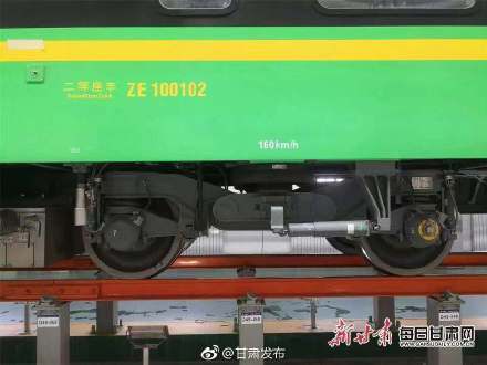 兰渝铁路动车组上线试运行