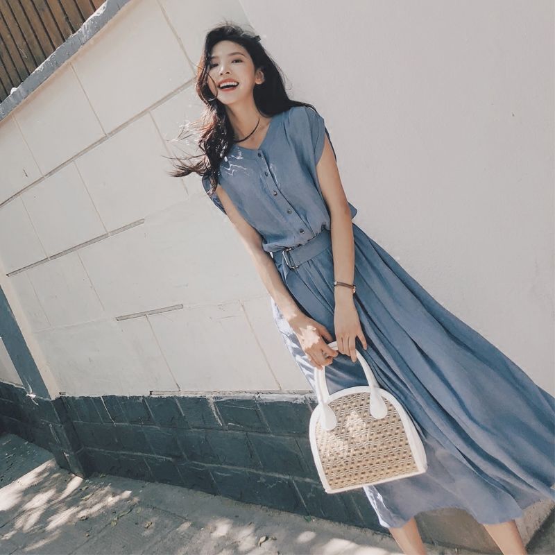 有一种风叫冷淡风,有一种裙叫冷淡裙!7月新款,气质女神穿出来