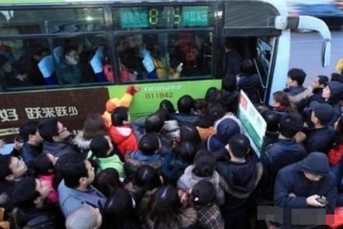  生存：中国最难生存的城市，月入上万只够生活，是承载很多人梦