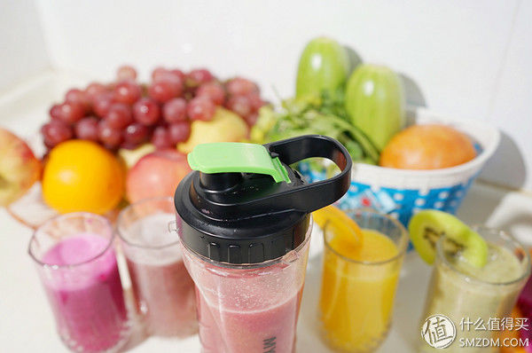 厨房电器那点事儿 篇二:百喝不厌的自制果汁:MY JUICER S 榨汁机上手体验