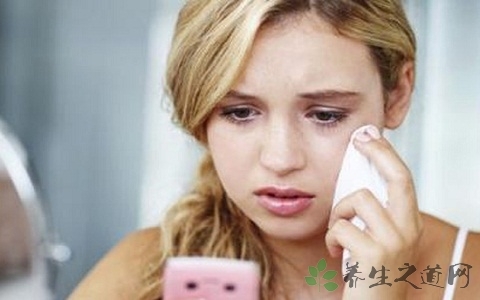 毛孔堵塞是什么原因