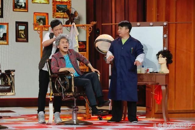 百年老店美发师现场秀技艺，做出来的头发有什么不同？