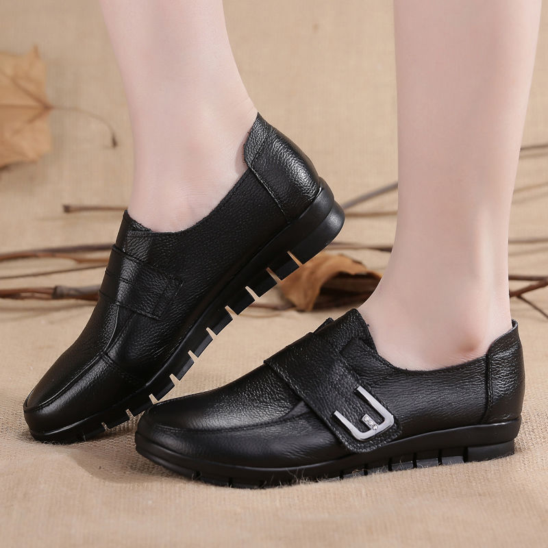 昨天上架的”软秋鞋“，6070后穿着走路不累脚又洋气，款款美