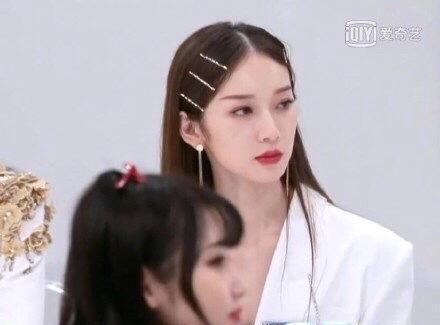  同款：Jennie同款发型谁不想拥有?