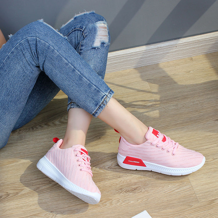 秋季别再乱买鞋,看看这些当下流行款,怎么穿都好看