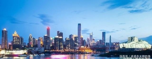 中国首座“横着建”的摩天大楼,投资高达240亿,外国人惊呼想去