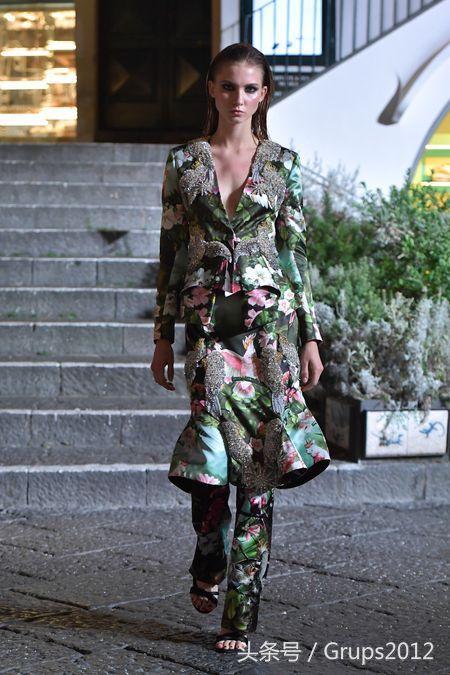 Francesco Scognamiglio Capri 2018秋冬季高订时装秀