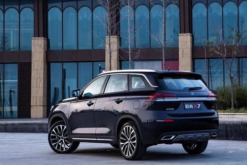  『全系标配』黑科技傍身的紧凑级SUV，长安欧尚X7不仅是有性价比