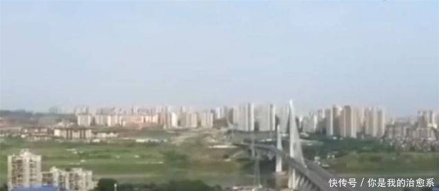  #高铁站#中国“最牛的”县，有14个火车站、3个高铁站，竟然还有