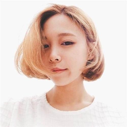 还在长发及腰?短发才是今夏最流行发型