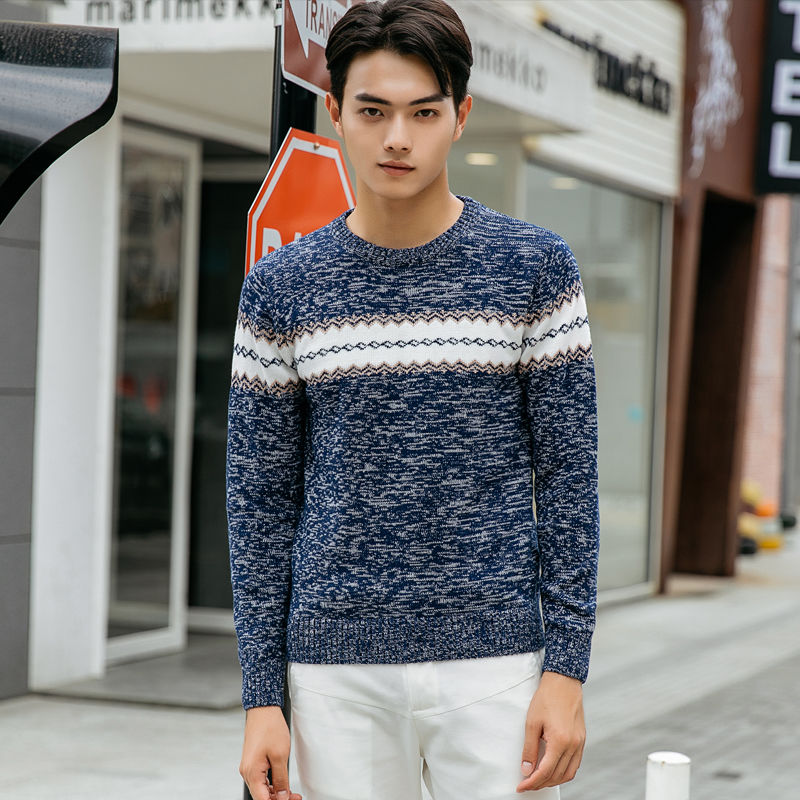 男人不管有没有钱，建议你瞧瞧下面这款毛衣，显年轻又保暖