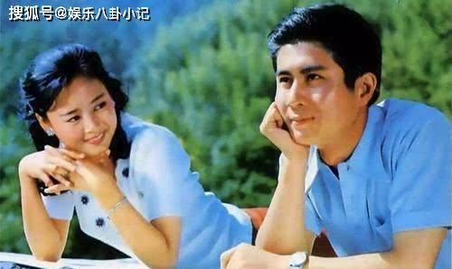 「看起来」八十年代“小鲜肉明星”郭凯敏：二婚娶尤勇妻子获幸福快乐，孩子看起来比他帅