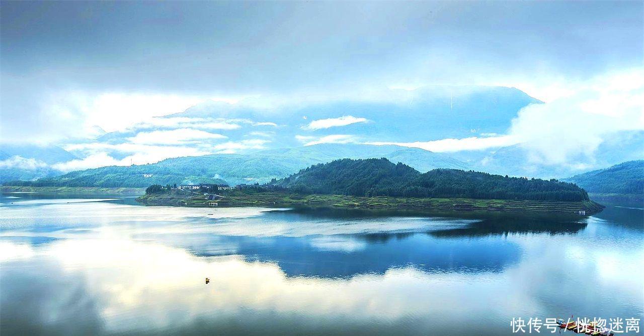 四川这个景区，曾与峨眉山齐名，如今却鲜为人知