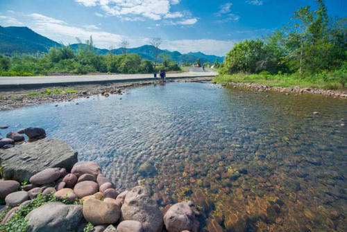 深山老林，独特风情，广西十万大山欢迎您！
