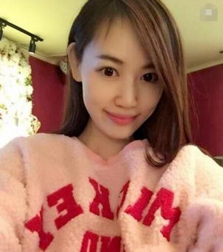 马蓉又曝新男友，海南63岁富商，网友神评论：再有钱也会被她坑光