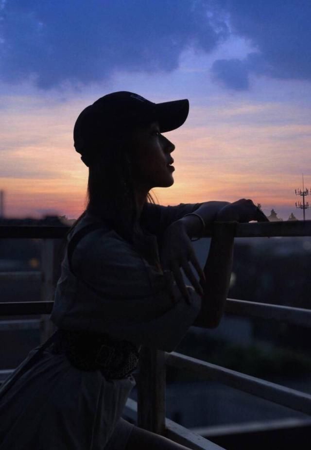 你的夏天是怎么穿？看过吉克隽逸造型，倍有灵感！