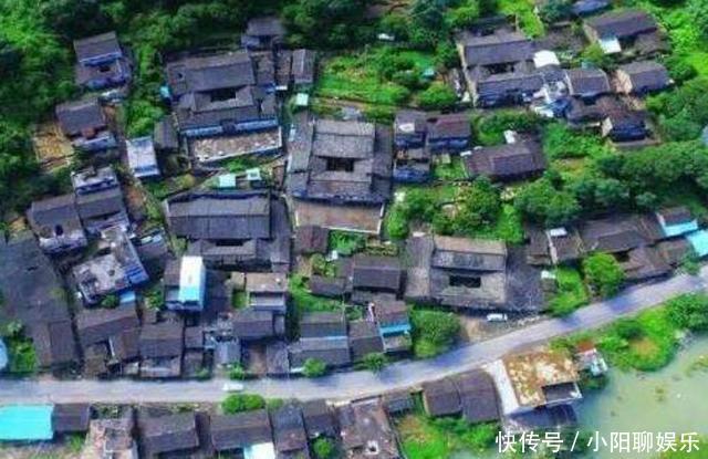 中国最奇葩的村庄,村民靠碗发家致富,房屋都是用碗修建