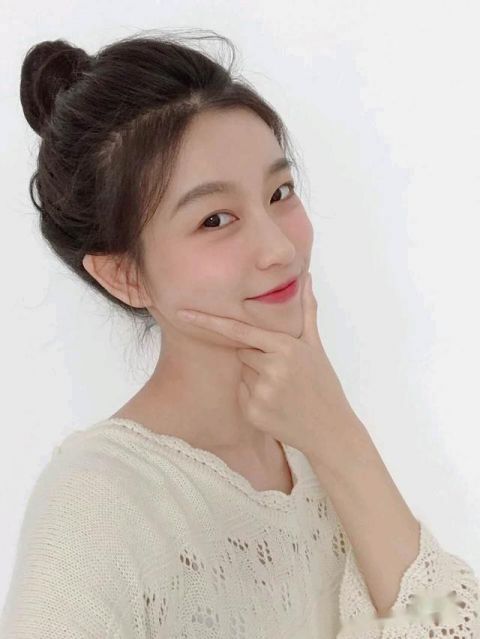  「气质」女孩子别总是披发，扎起来更好看，尤其圆脸、瓜子脸，扎发更气质