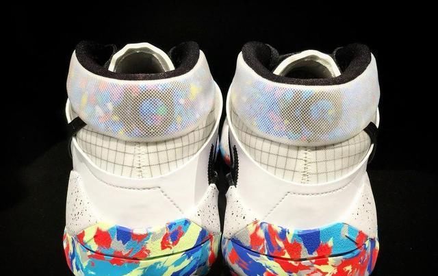  「烟灰色」实拍展示多色/赛车蓝/烟灰色Nike Zoom KD13“Home Team”