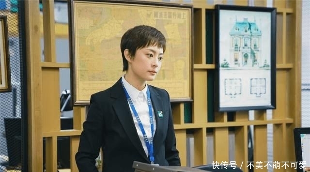『岁周』孙俪粉唇单看挺美,与周迅同框却翻车,满脸沧桑比大8岁周迅显老