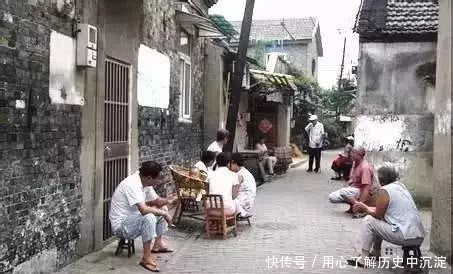  新房@不在农村住了，为什么很多人还要回老家盖一栋新房？