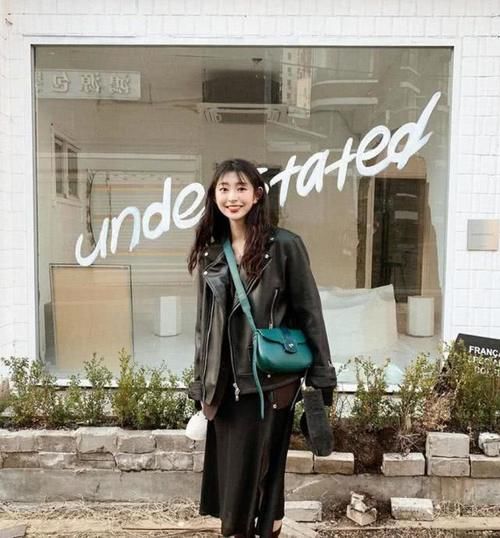  「服装属于」韩国30岁时尚博主穿搭示范，甜美可爱帅气随意切换，可鉴度超高