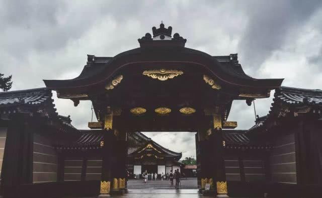 三分文艺,七分清新的国度,走进真实的霓虹国