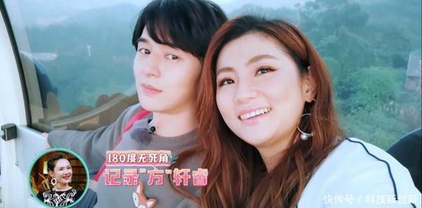  「张轩」《女儿们的恋爱》中，任家萱、张轩睿假戏真做约会超甜蜜