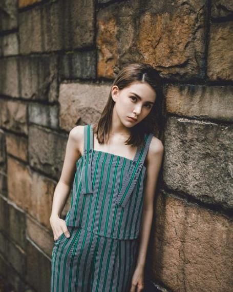 昆凌周杰伦17岁交往22岁结婚，难怪25岁生日还这么甜蜜