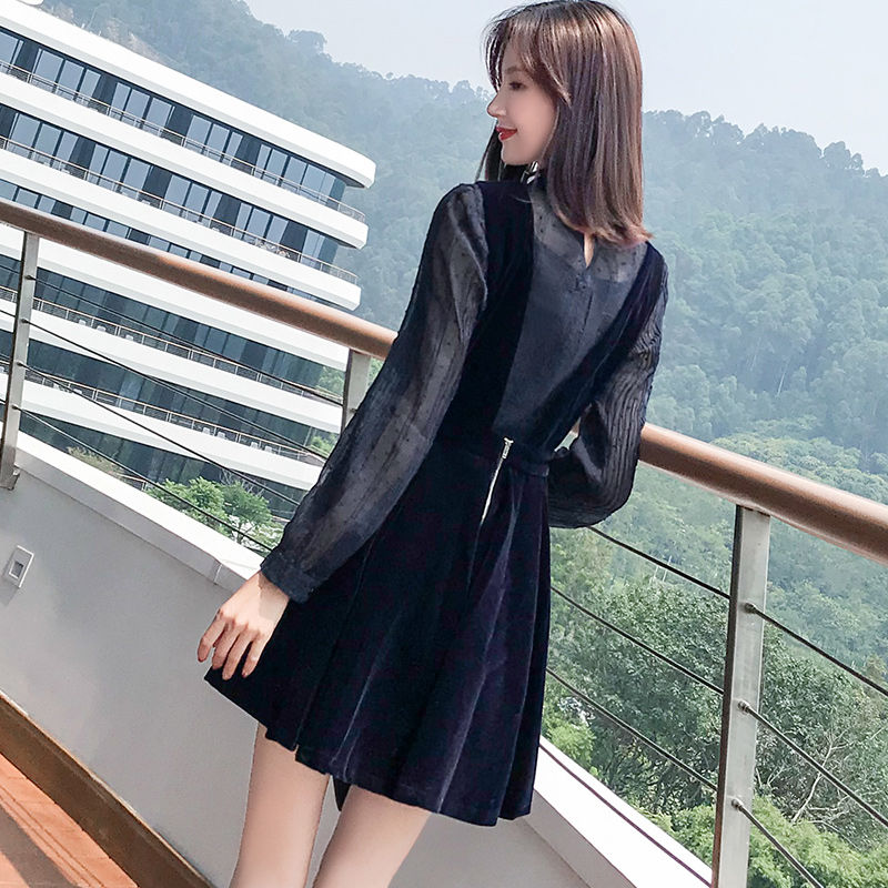 终于发现了，比旗袍还好看的“香风裙”，上身清新减龄，背影都美