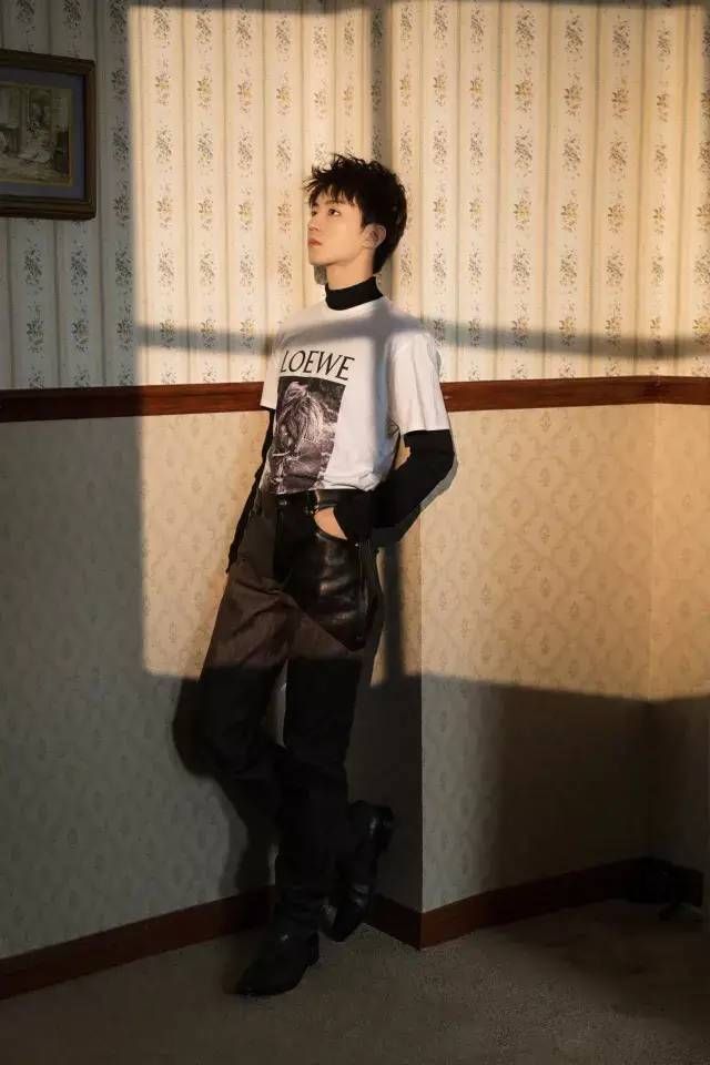 『新装』LOEWE是如何做到"独树一帜“的?来看看它的20春夏新装!