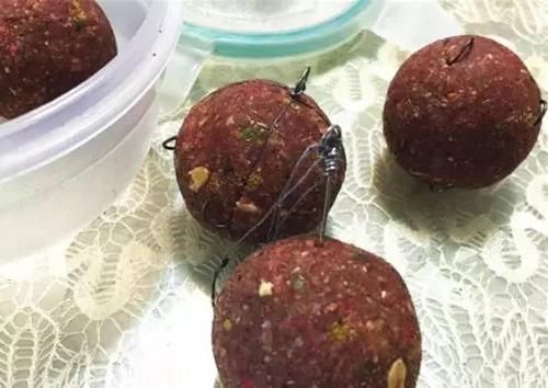  【配方】水库钓鱼，一定不要错过这四种爆炸钩饵料配方