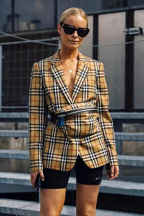 经典回归,秦岚马思纯把格纹穿得很高级