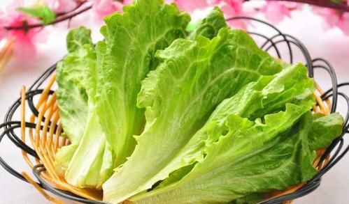  ＂p＂:＂1588331724＂在这个万物苏醒的春天，阳台养花不仅漂亮还能吃
