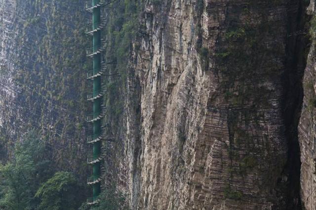 中国最奇特的景区，有331个台阶，比玻璃栈道还刺激