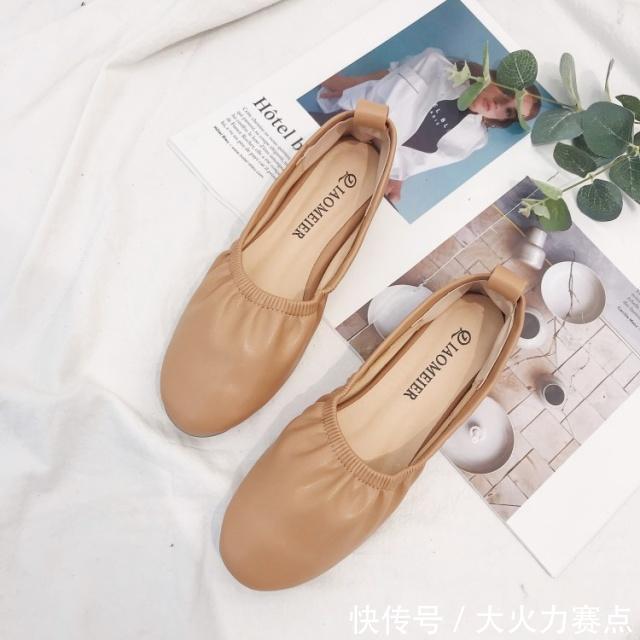 今年流行的百搭款鞋