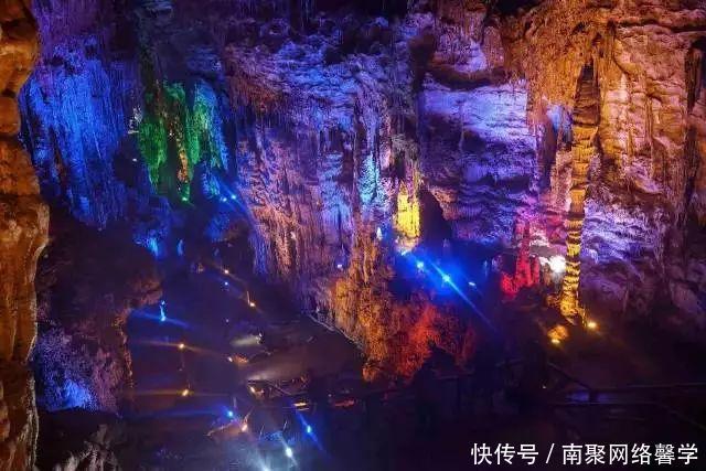 四川新添一座世界级公园! 山水、红叶、冰挂、溶洞每个都惊艳世界