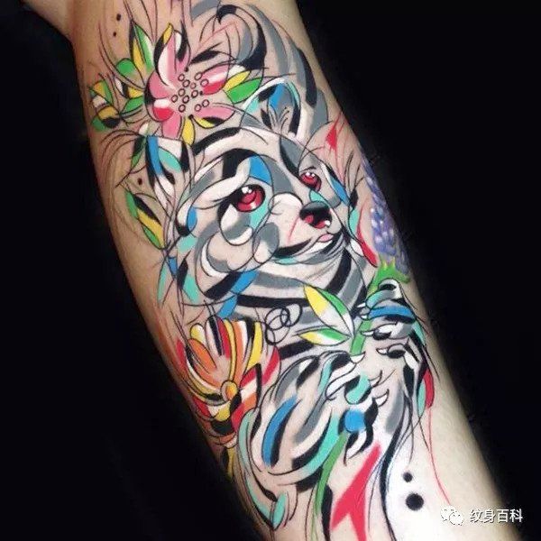 这些水彩纹身，容易把眼睛看花，你敢不敢看?