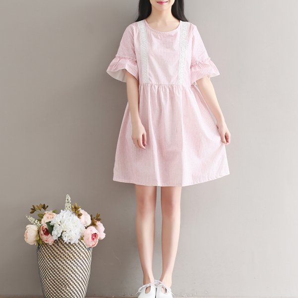 难怪矮个子老婆不穿短裤，相中新款甜美裙，背影都美翻了