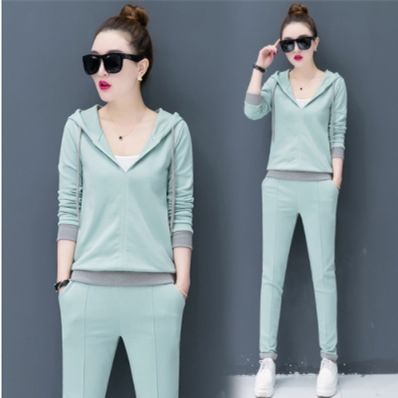 太年轻了，难怪老婆不穿裙子了，打开衣柜全是这样的“卫衣”