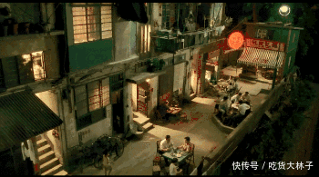 没见到香港2平米“鸽子笼”房之前，你都不知道自己住的有多幸福