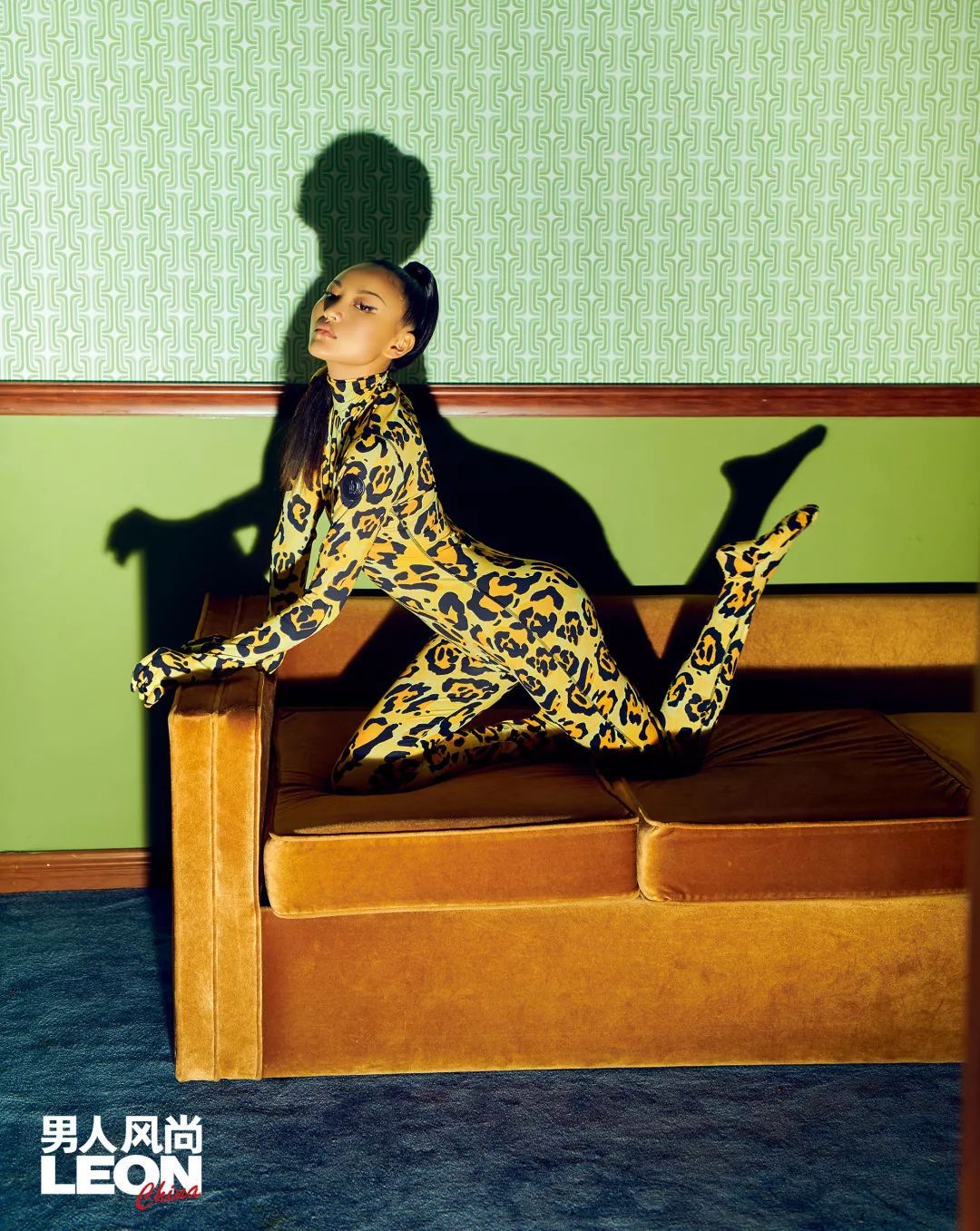  『姑娘』2020伊始，我们和12位爱宅在家里的年轻姑娘聊了聊天