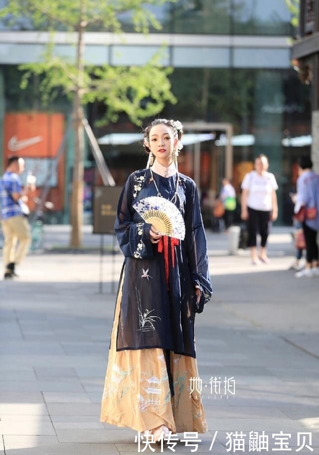 『成都』成都街拍:古装与二次元大比拼!