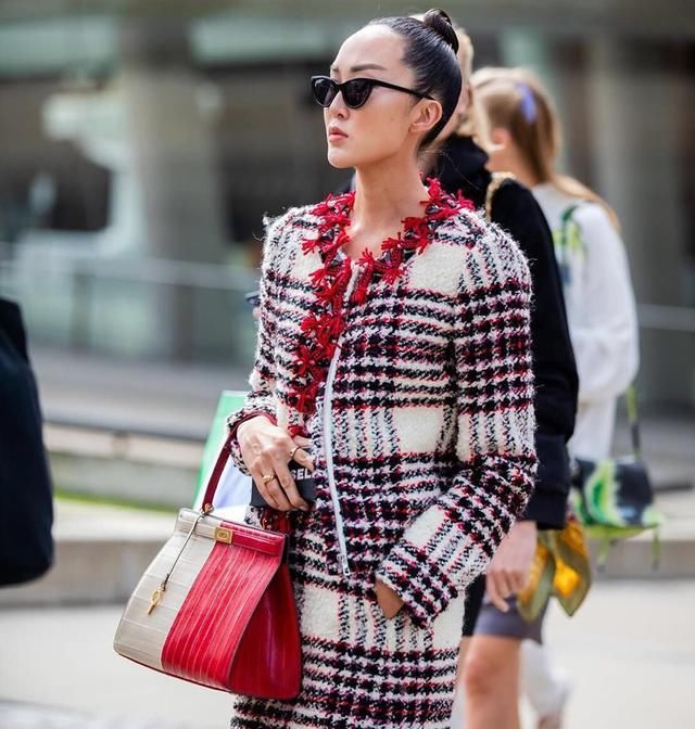  「个性」秋冬怎么穿搭,除了会穿还要会搭,6款包包搭配出个性的自己