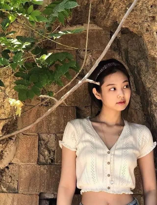  『女生』听说直男都抵挡不住“纯欲风”的女生？！