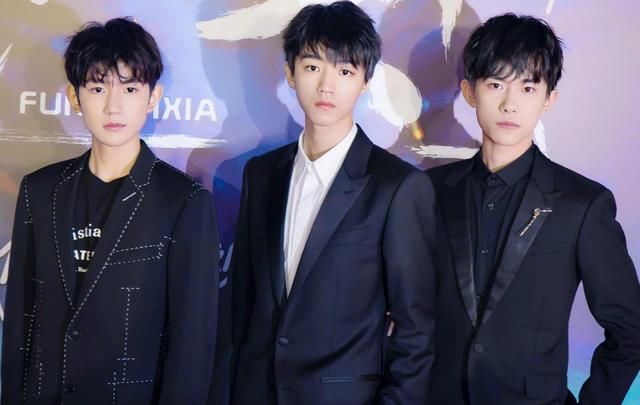 TFBOYS排练花絮第3弹：三小只裤子有亮点，商量好给粉丝撒团糖？