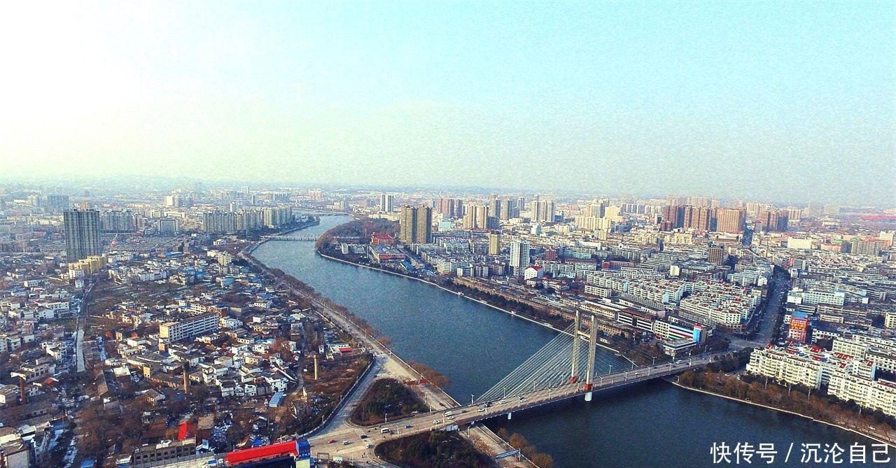 河南一座城市，是省内唯一的南方城市，比两个郑州还要大