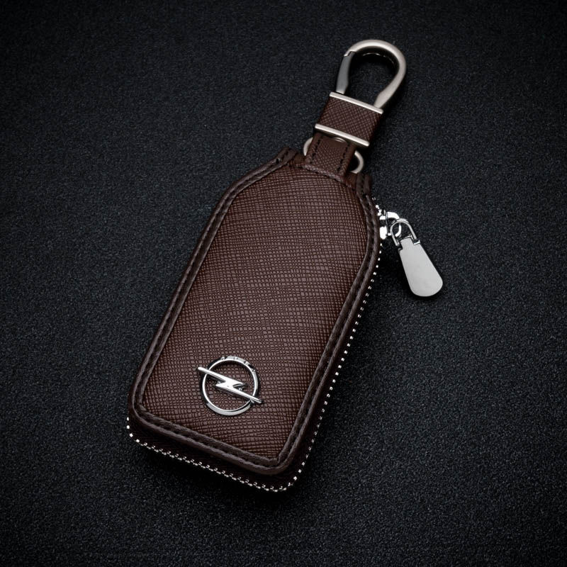 钥匙“打死”不挂腰上!学学下图男人这么放，出门炫酷潇洒忒有面