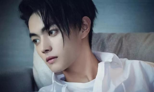 男士刘海发型怎么选？试试富察傅恒的撩妹刘海