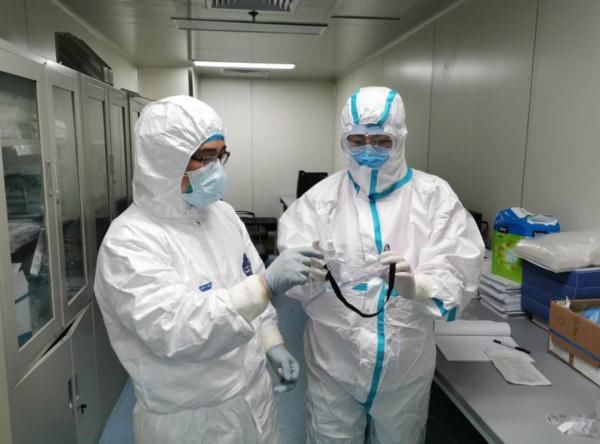  #吴小龙#前方捷报！无锡首批医疗队“逆行”满月，131位武汉病人